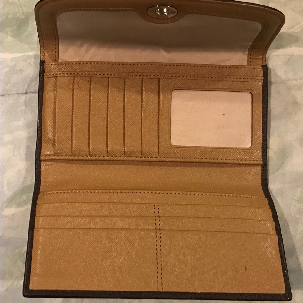 Coach Wallet - Picture 3 of 4